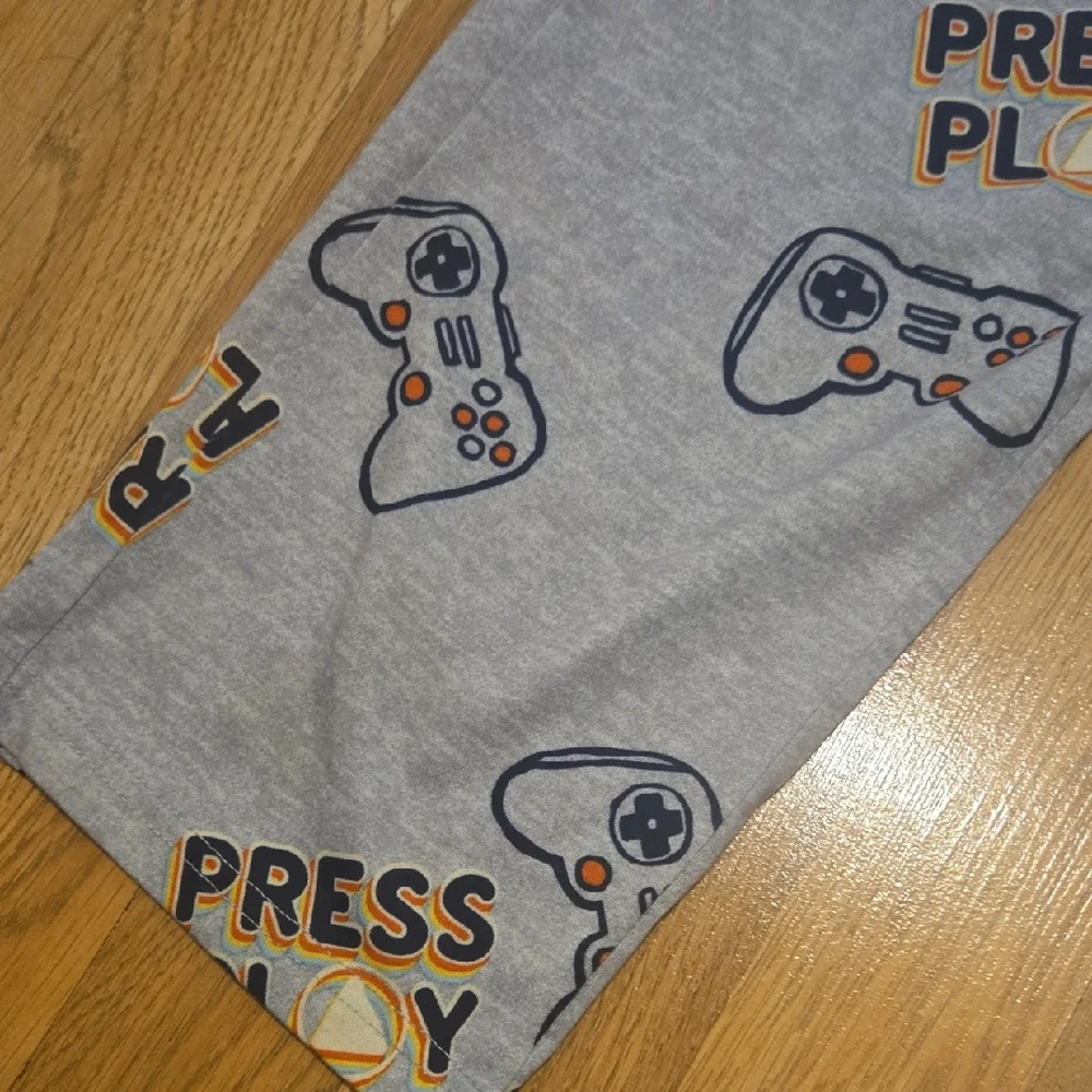 Kids 'Press Play' Grey & Black Pajama Set